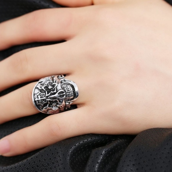 Flower Totem Skull Head Ring Day Of The Dead Punk - Picture 5 of 5